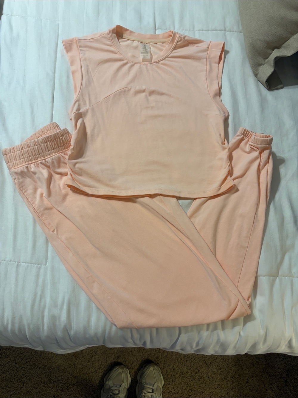 Women's Peach Athleisure Set Sleeveless Top & Joggers